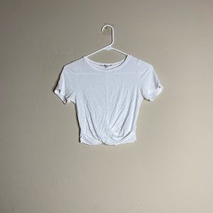 White crop t-shirt